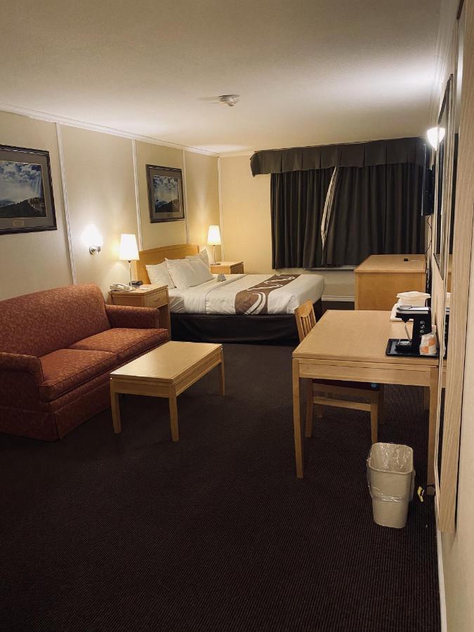 Quality Inn & Suites Niagarawatervallen Buitenkant foto