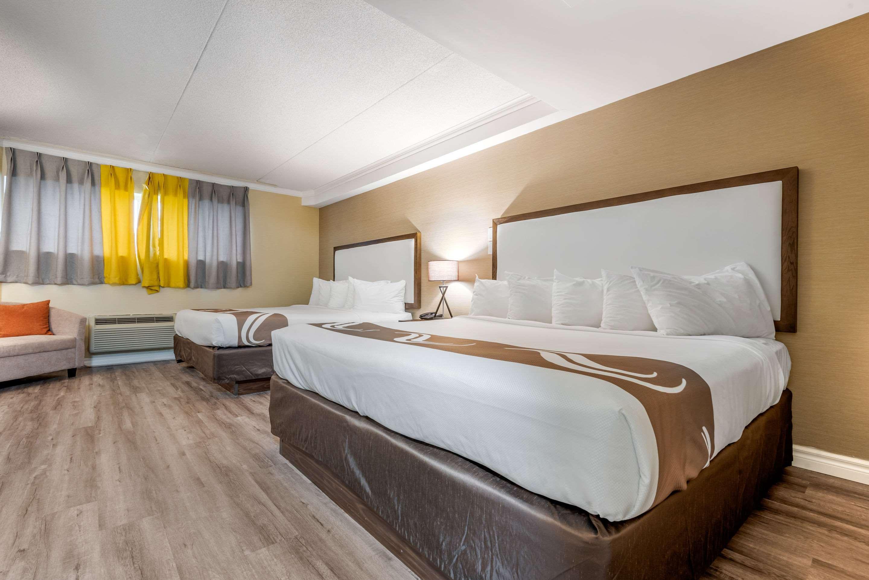 Quality Inn & Suites Niagarawatervallen Buitenkant foto