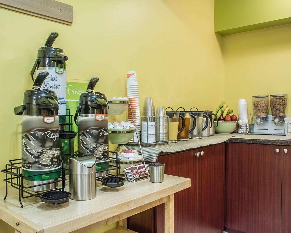 Quality Inn & Suites Niagarawatervallen Buitenkant foto