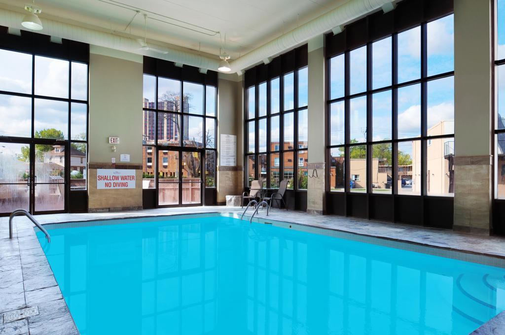 Quality Inn & Suites Niagarawatervallen Buitenkant foto