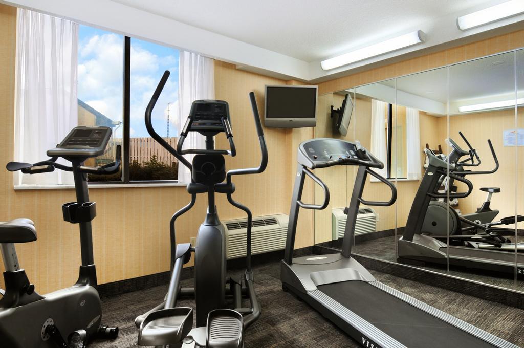 Quality Inn & Suites Niagarawatervallen Buitenkant foto