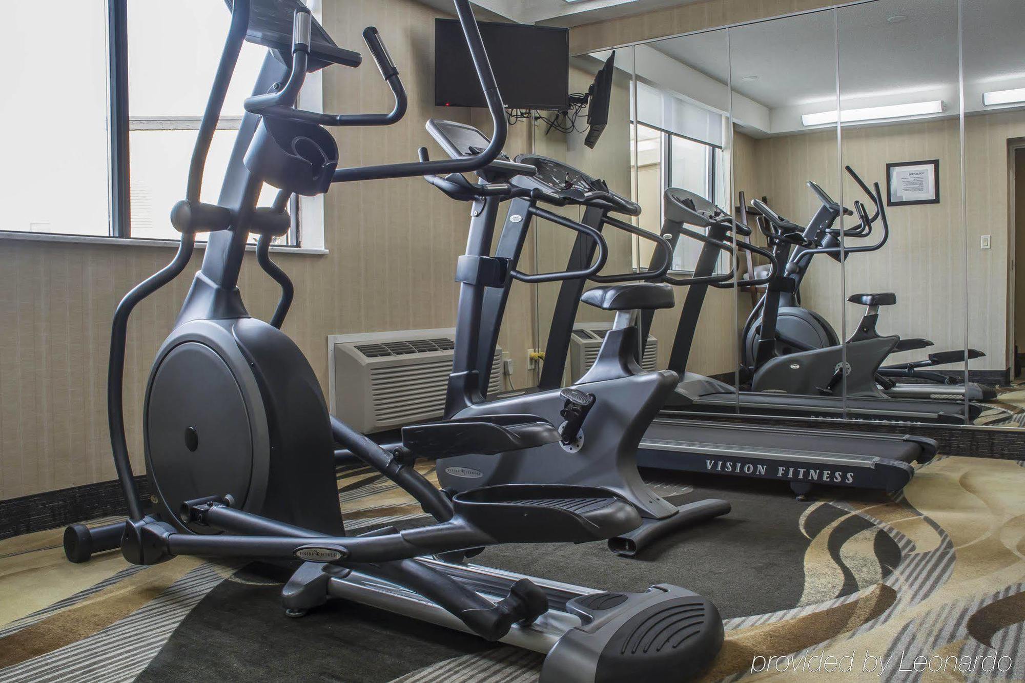 Quality Inn & Suites Niagarawatervallen Buitenkant foto