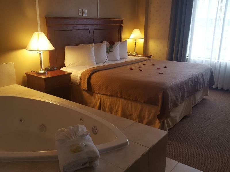 Quality Inn & Suites Niagarawatervallen Buitenkant foto